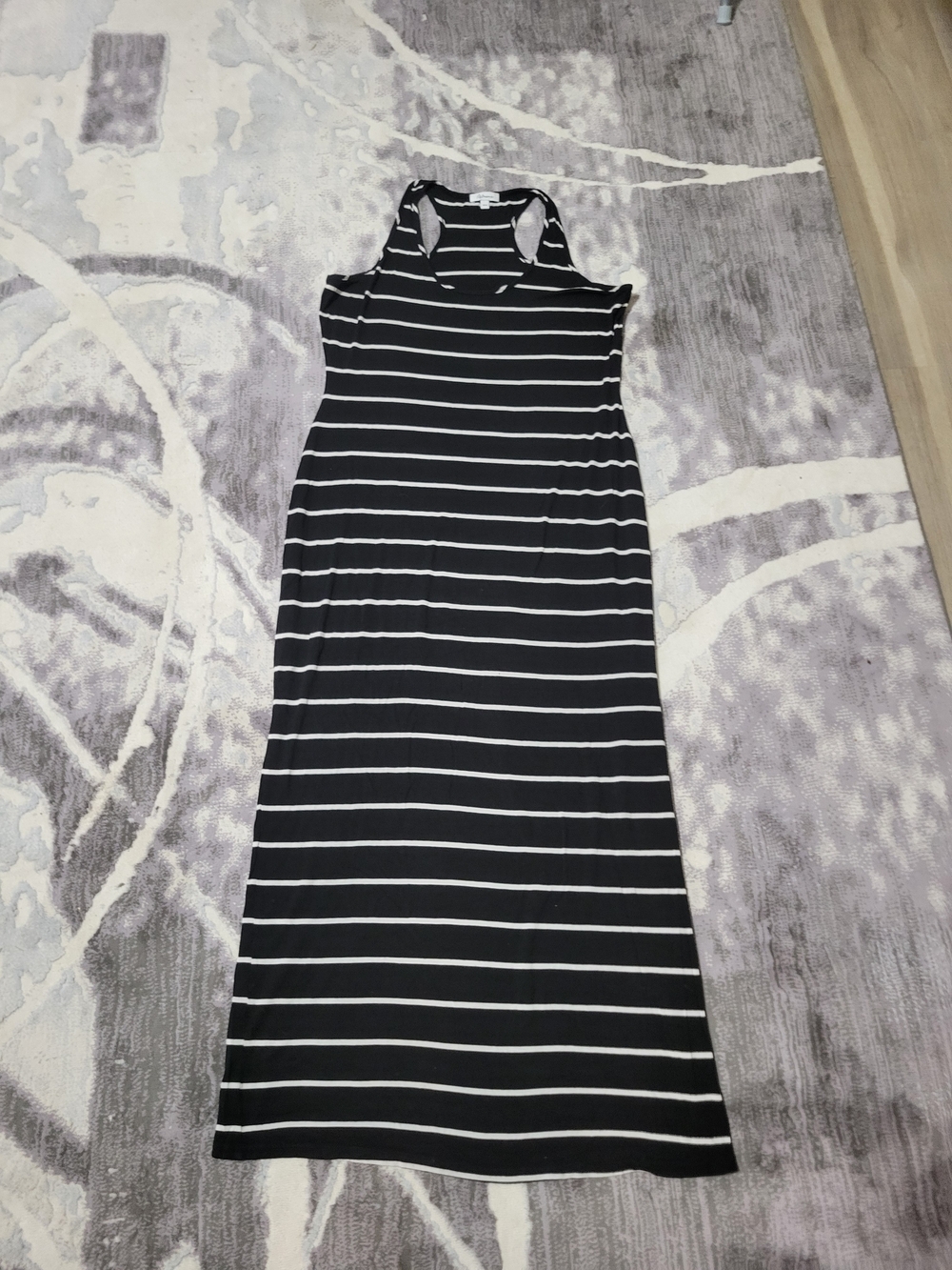 Reitmans Black and White Striped Racerback Maxi Dress size M